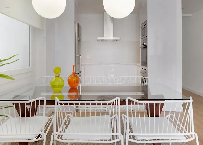 House 2 By Feelfree *