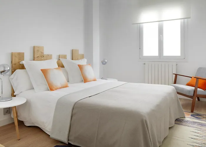 House 2 By Feelfree *